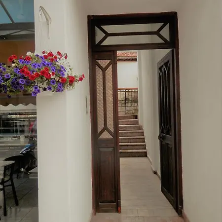 Apartment Christos *