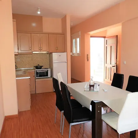 Christos Apartment
