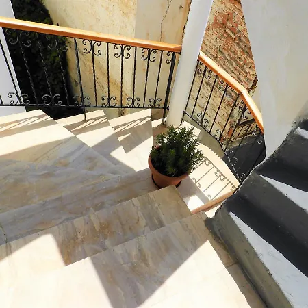 Christos Apartment