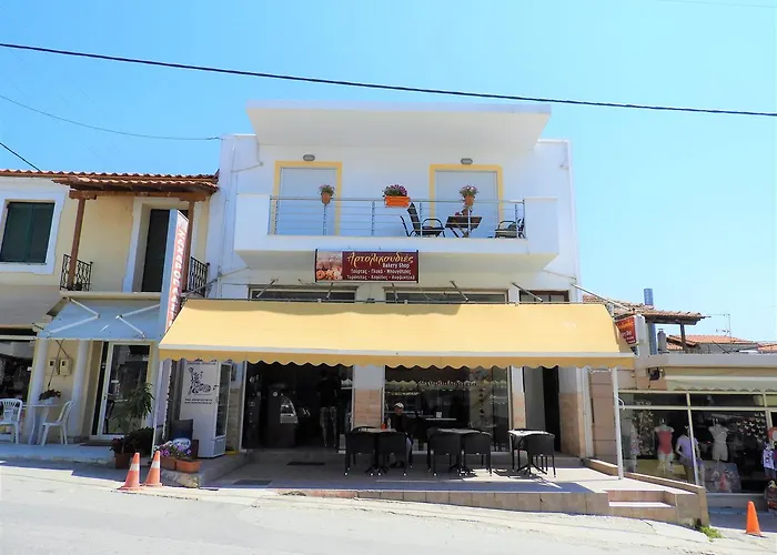 Christos דירה *